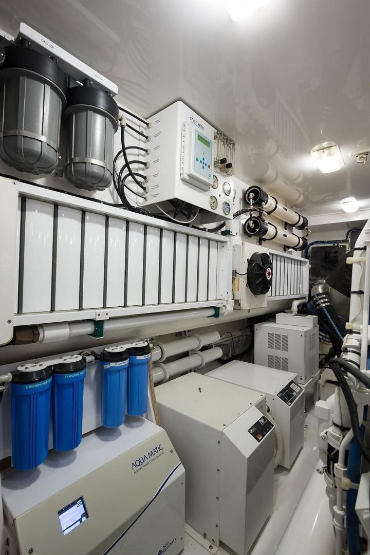 a white machine with a light on it aboard NO NAME 82 Yacht for Sale