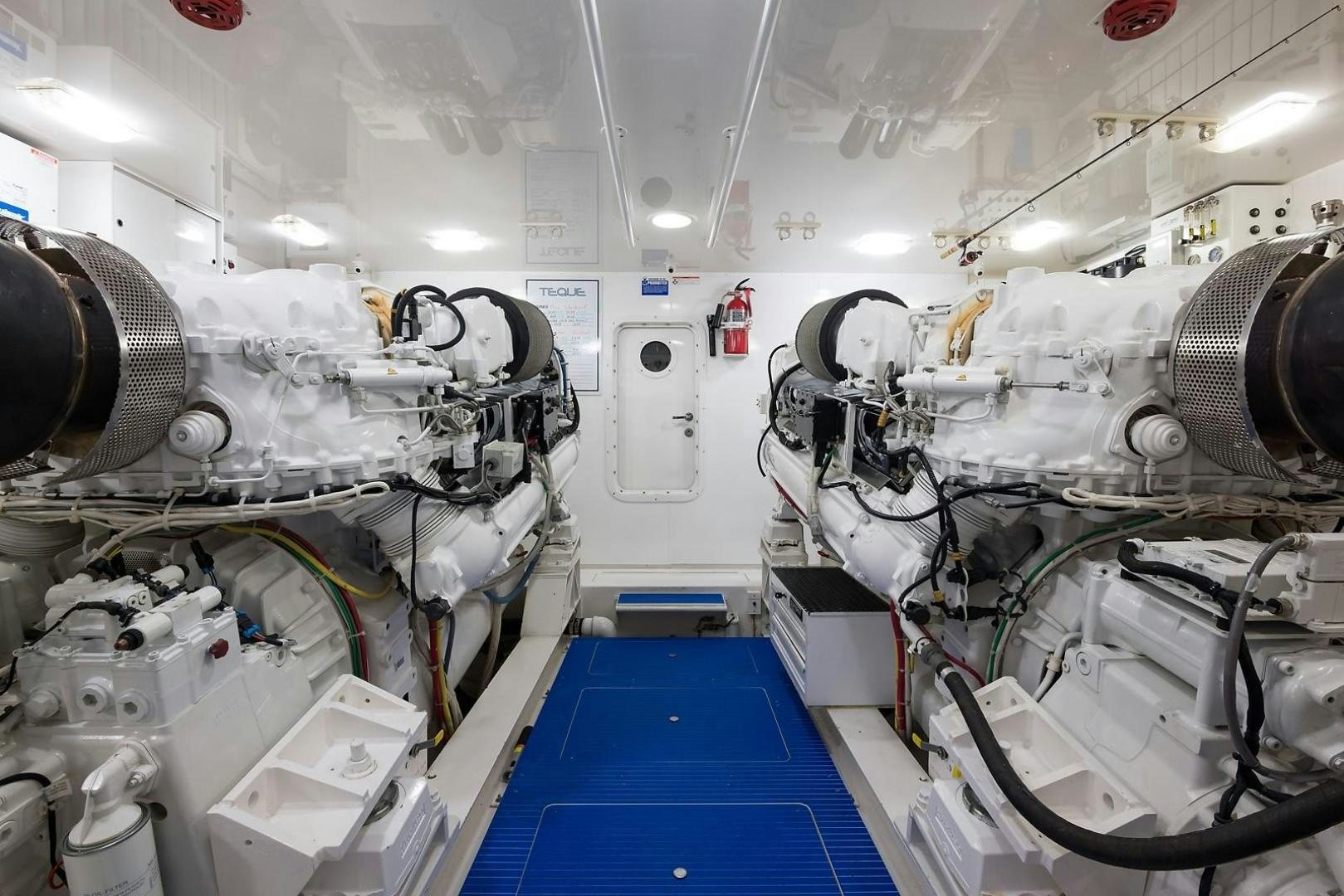 a room with several machines aboard NO NAME 82 Yacht for Sale