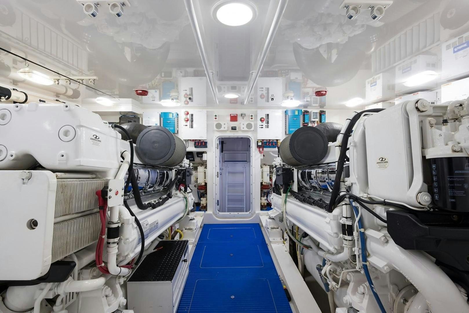 a room with machines and equipment aboard NO NAME 82 Yacht for Sale