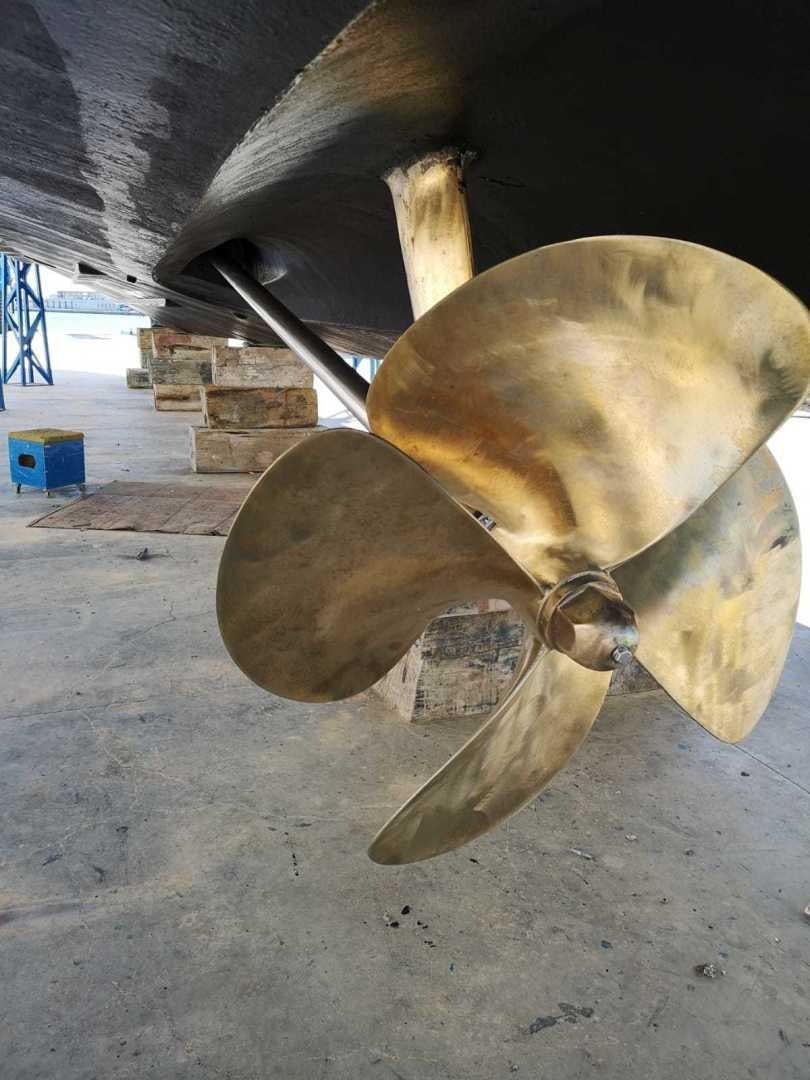 a large metal object aboard HEMERA CUARTA Yacht for Sale