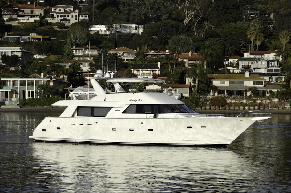 MOONSHADOW Yacht for Sale in Isleton 82' (24.99m) 1998 Northcoast N&J