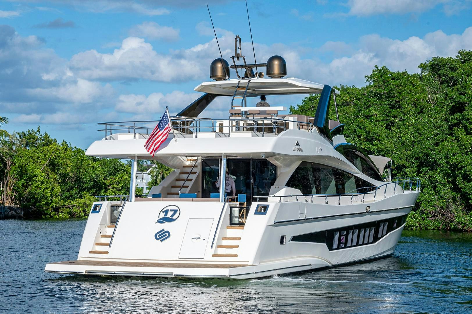 a boat on the water aboard No Name Yacht for Sale