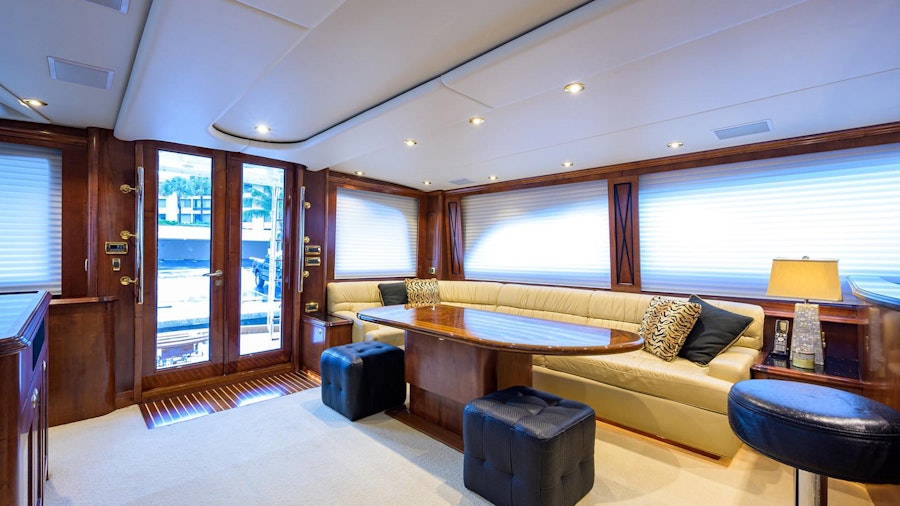 Black Shadow Yacht Black Shadow Yacht