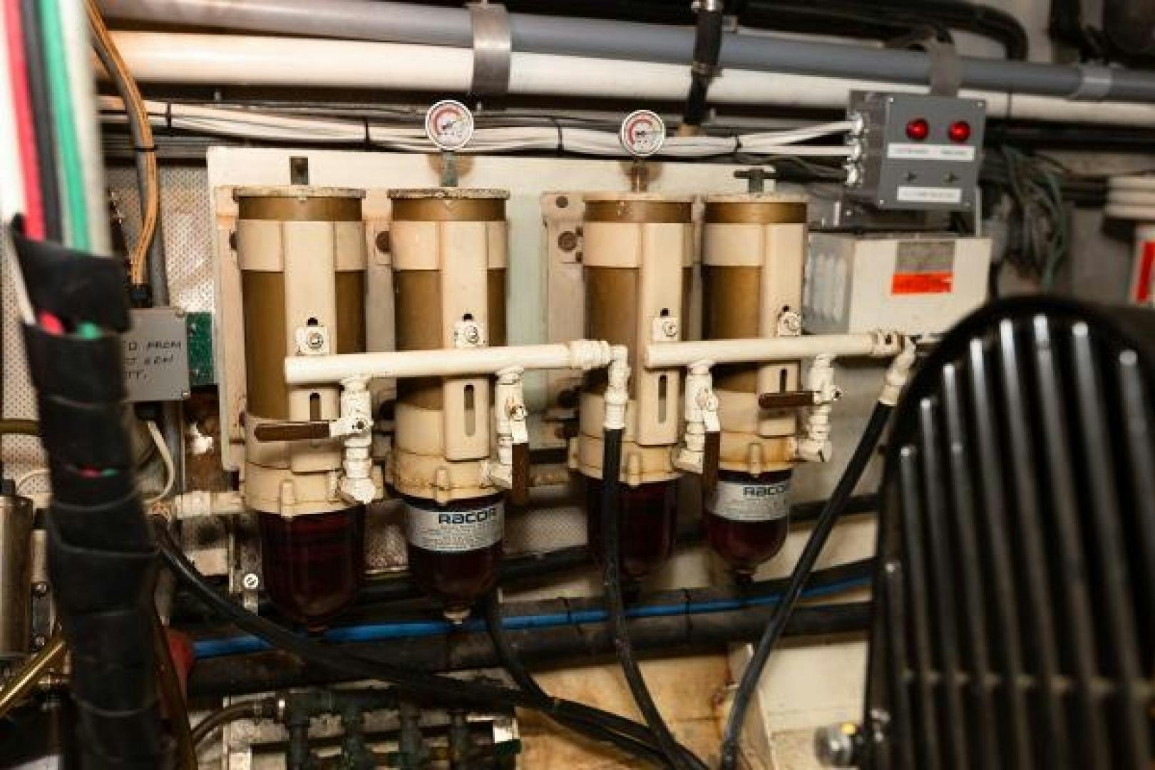 a machine with a large machine aboard No Name Yacht for Sale