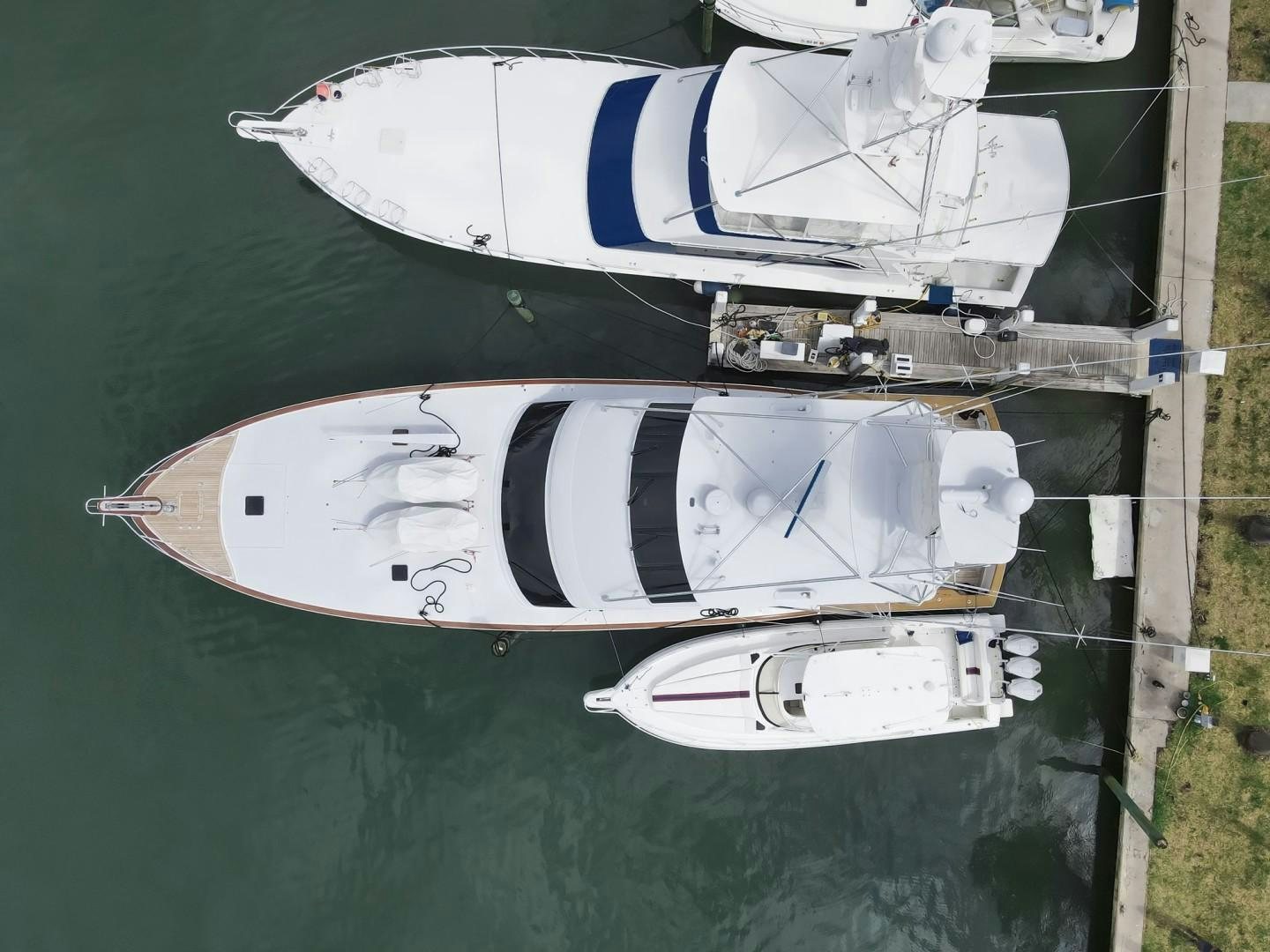 diagram, engineering drawing aboard REEL DEAL Yacht for Sale