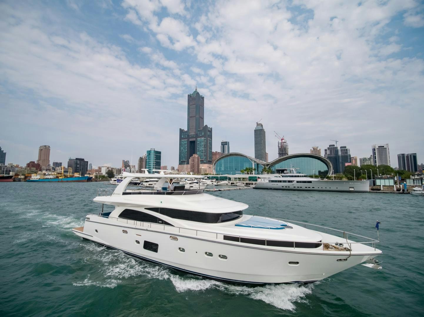 a boat on the water aboard No Name Yacht for Sale