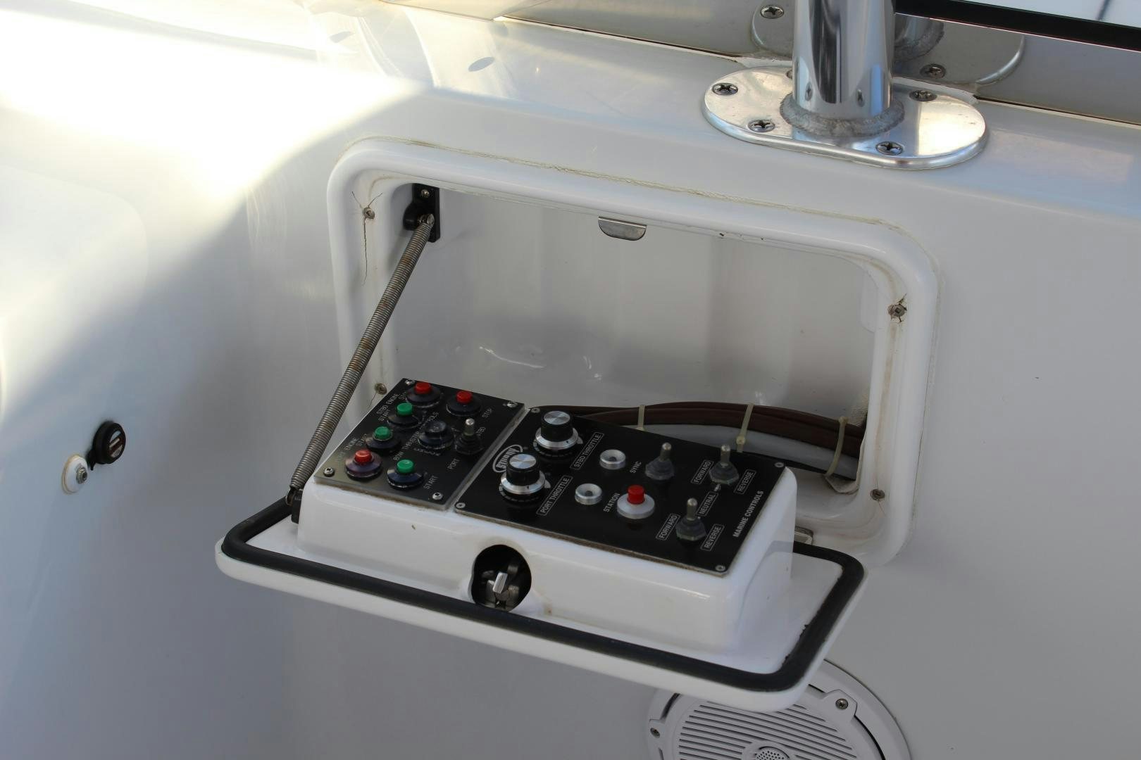 a machine with a cord aboard No Name Yacht for Sale