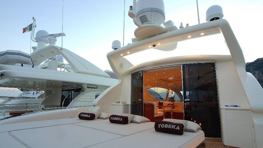 TOBEKA Yacht TOBEKA Yacht