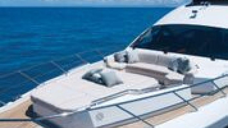 Factory demo with warranties MAKE AN OFFER Yacht Factory demo with warranties MAKE AN OFFER Yacht