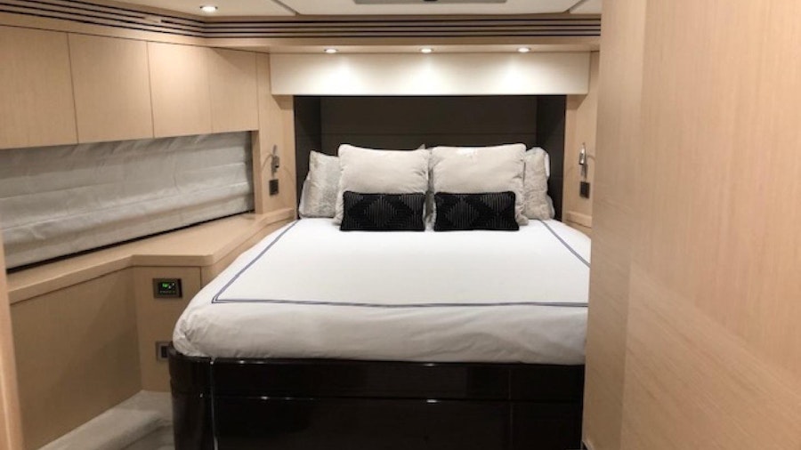 Sun Toy Yacht Sun Toy Yacht