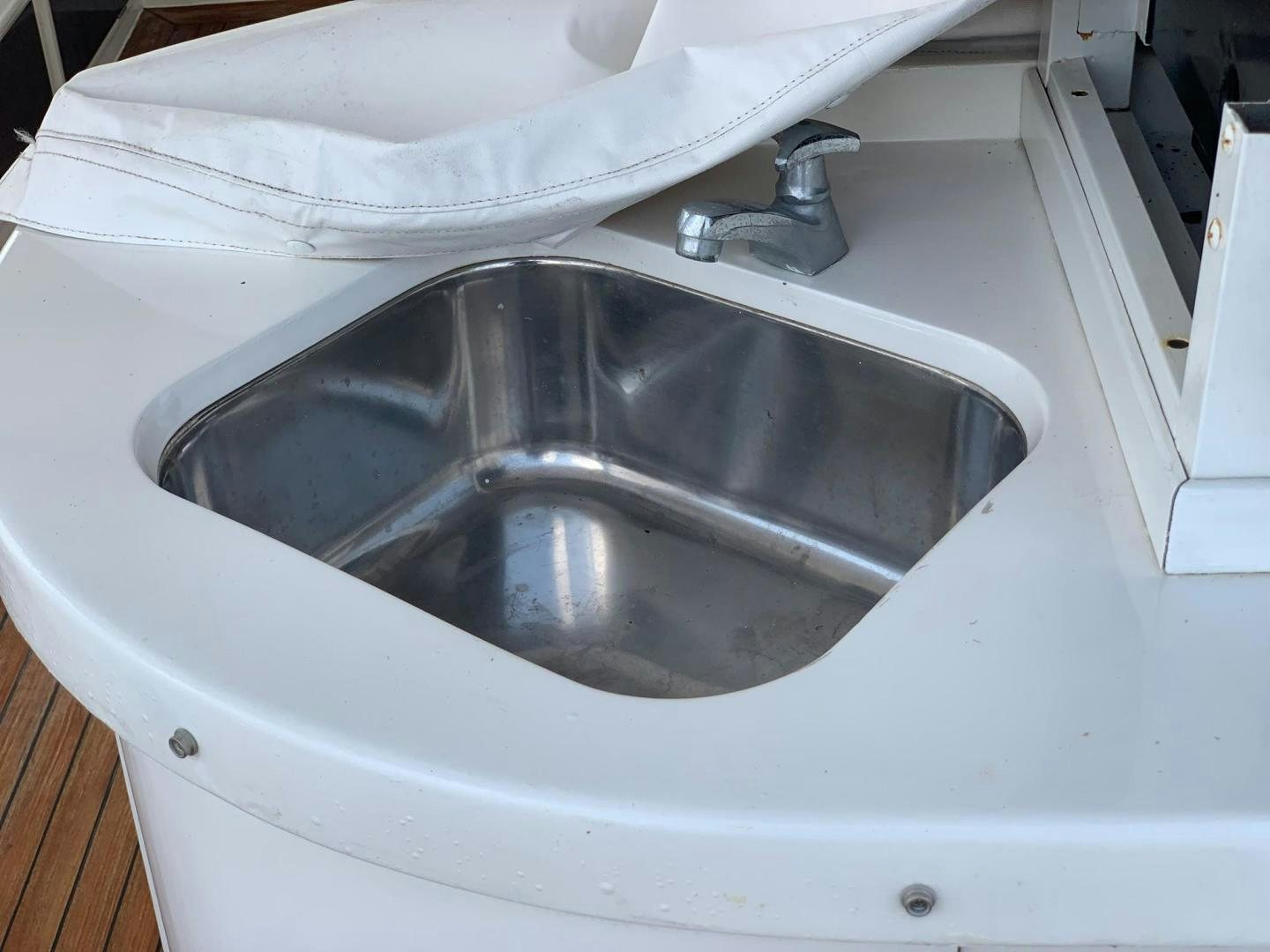 a sink with a faucet aboard No Name Yacht for Sale