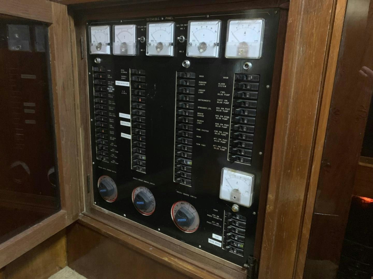 a black rectangular device with buttons aboard No Name Yacht for Sale