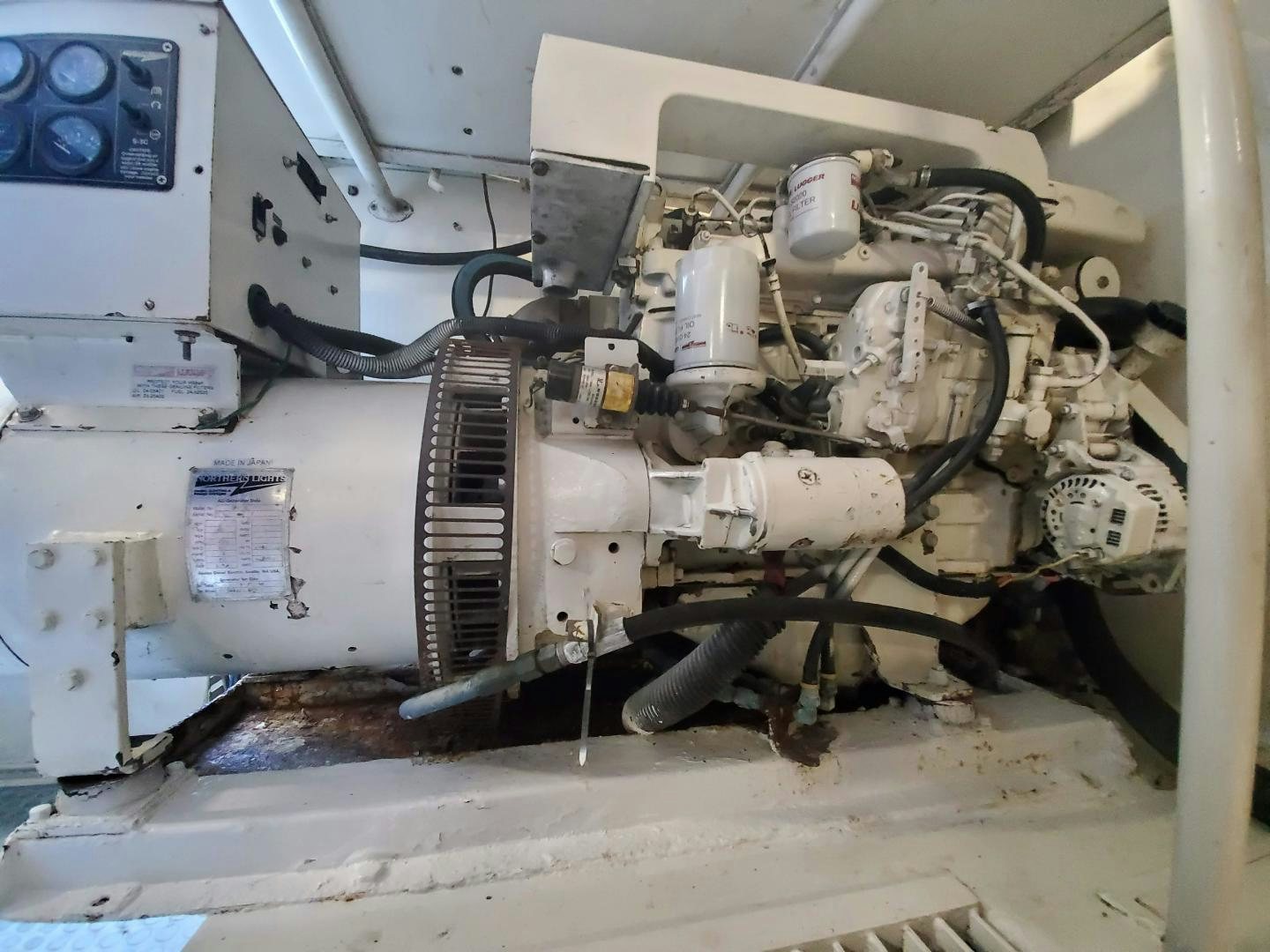 a machine with a large piece of equipment on it aboard No Name Yacht for Sale