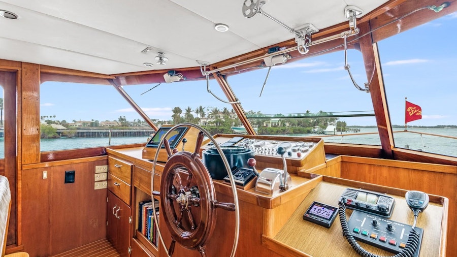 DOVETAIL Yacht DOVETAIL Yacht