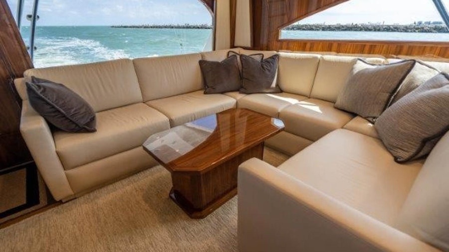 FREE SPOOL Yacht FREE SPOOL Yacht
