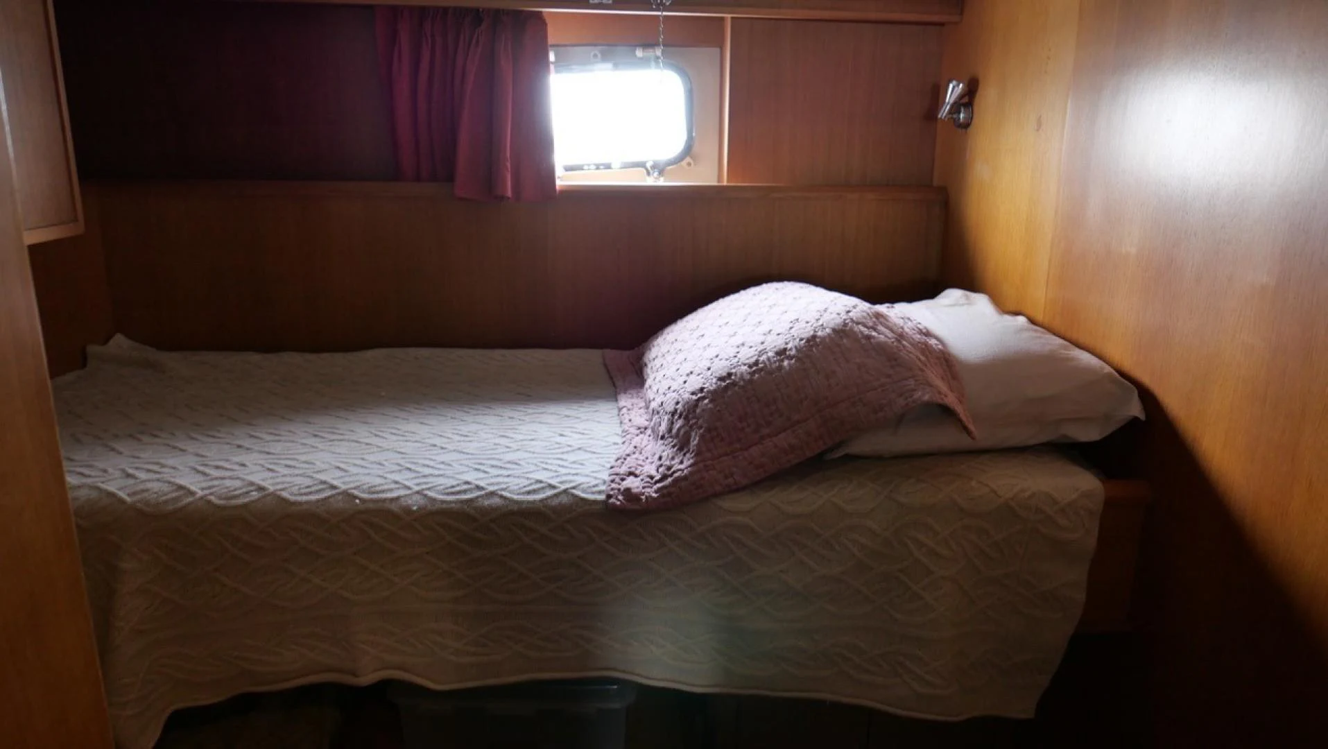 a bed with white sheets aboard PELAGIAL Yacht for Sale