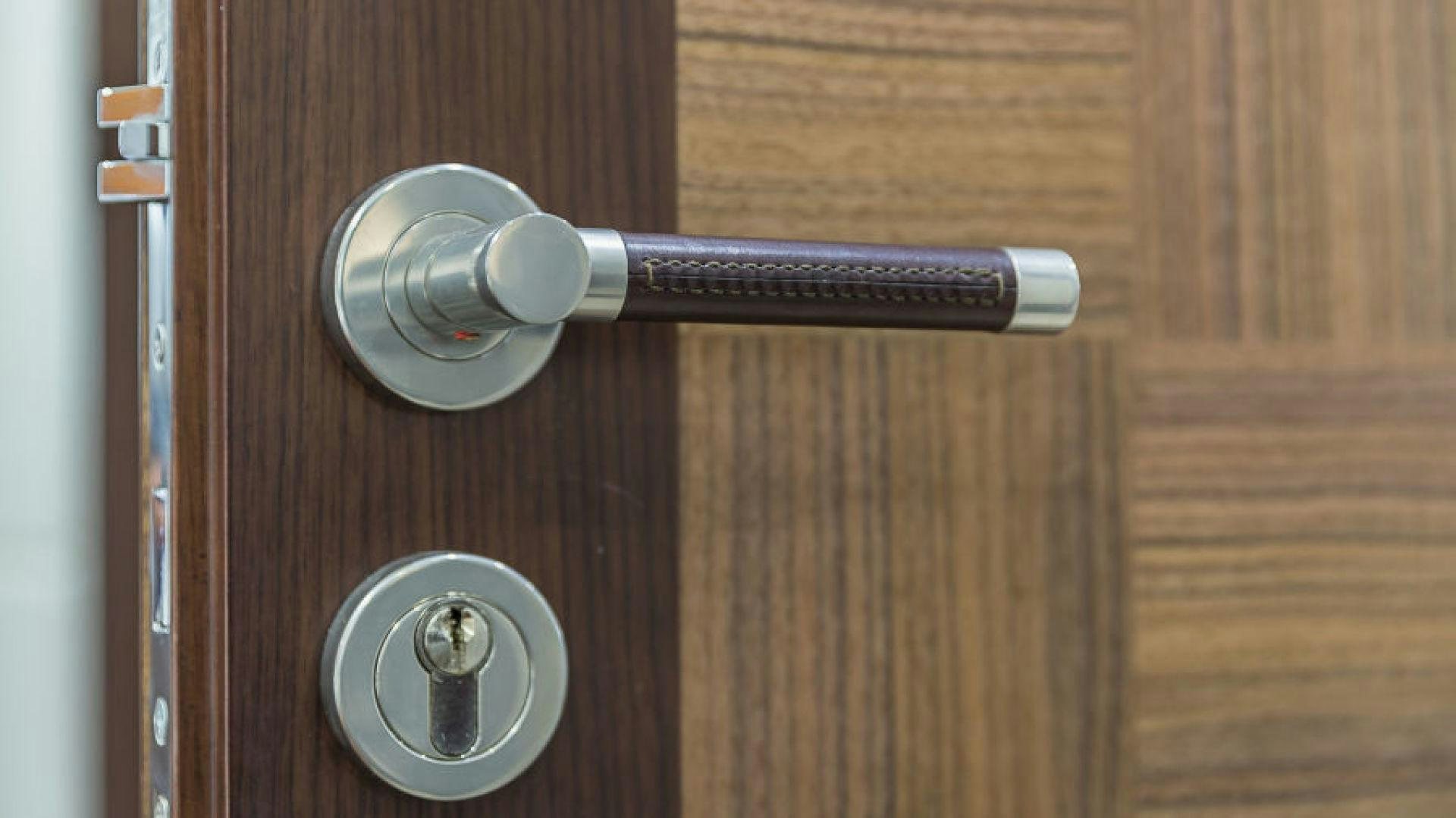 a door handle with a handle aboard No Name Yacht for Sale