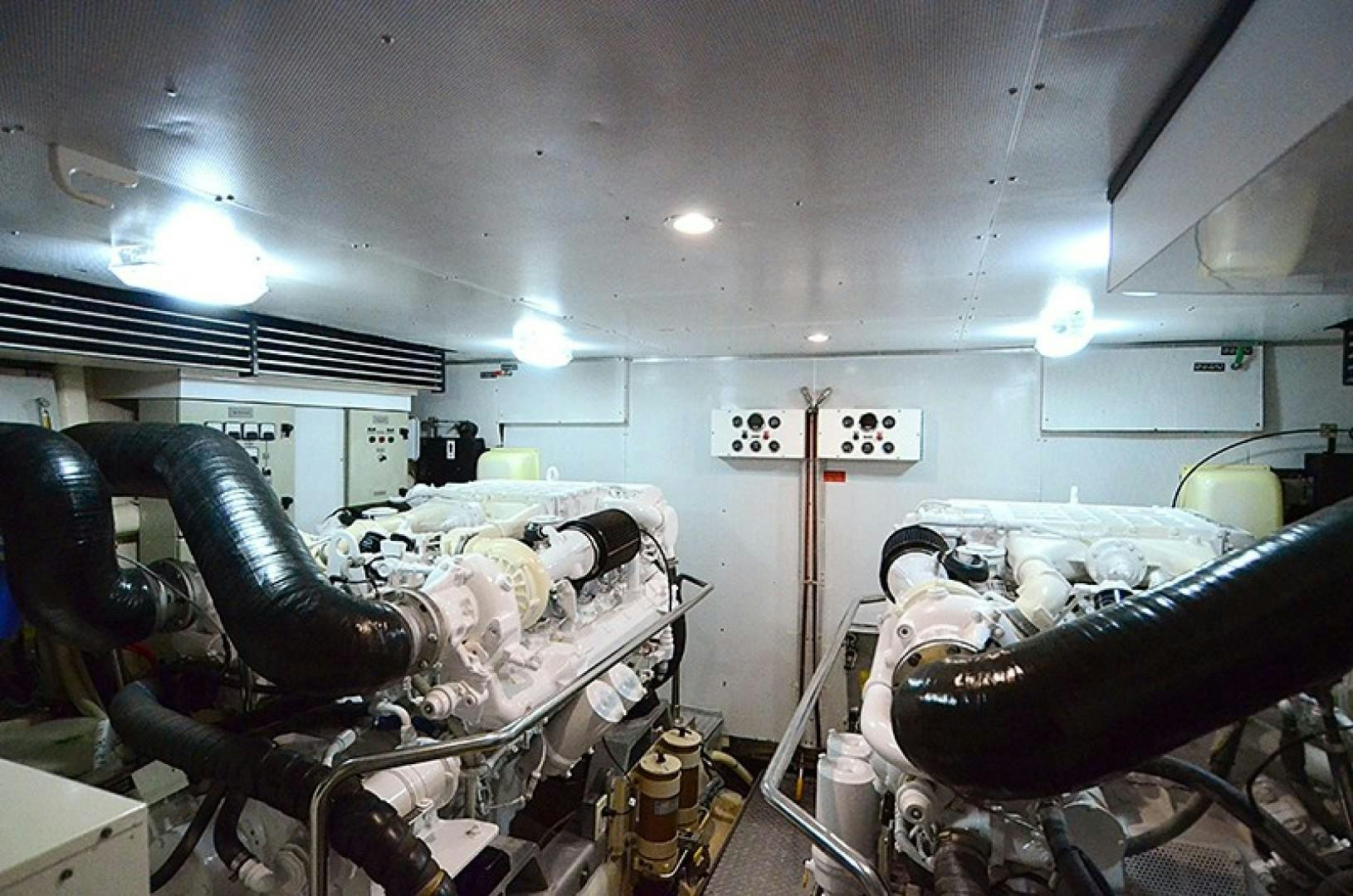 a room with a machine and a machine aboard 4 PRINCESSES Yacht for Sale