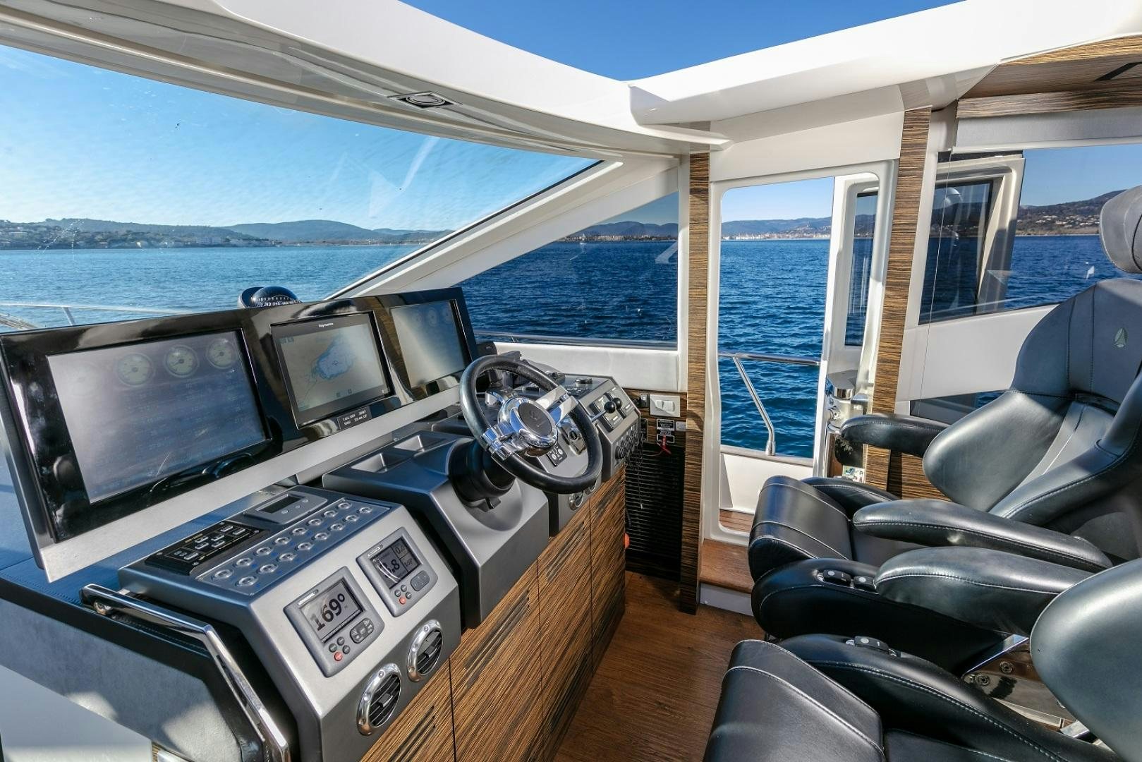 inside of a boat aboard OCEAN TIGER Yacht for Sale
