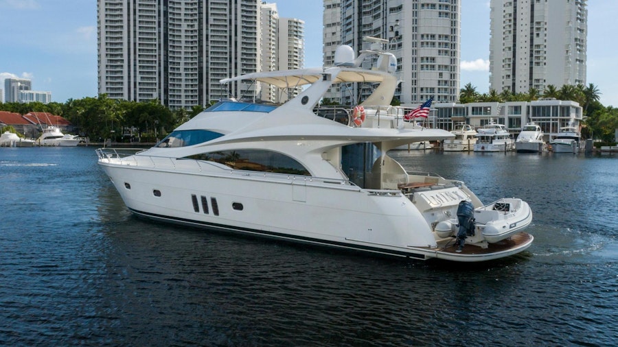 MINX Yacht MINX Yacht