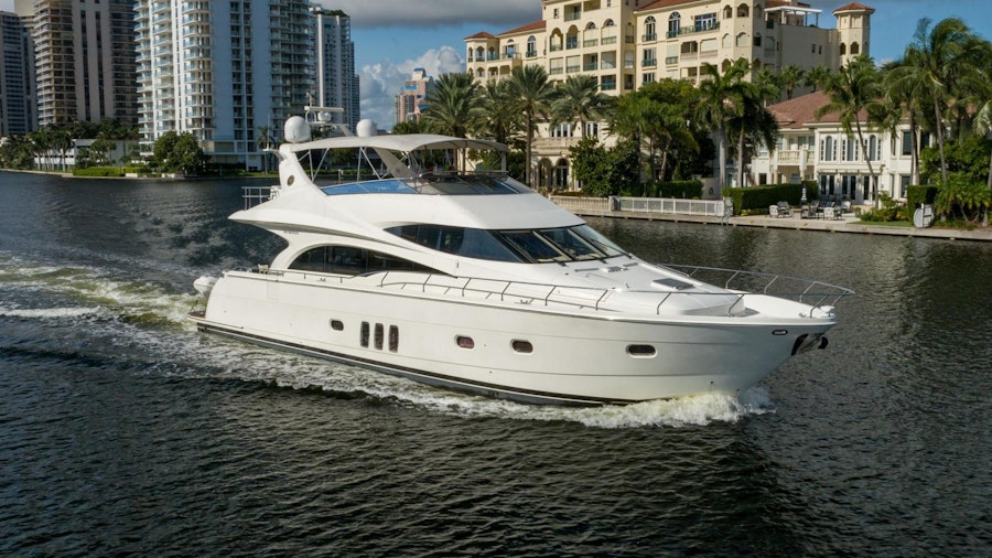 MINX Yacht MINX Yacht