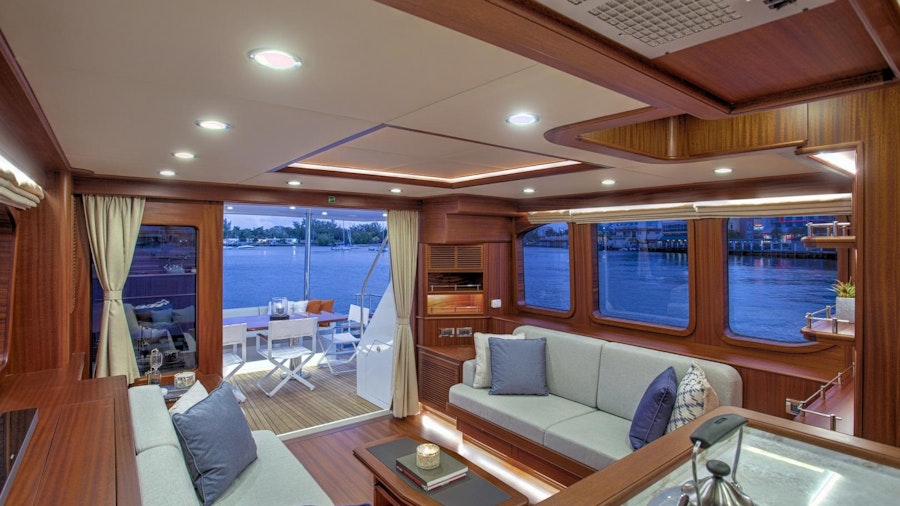 67 Cruiser Yacht 67 Cruiser Yacht