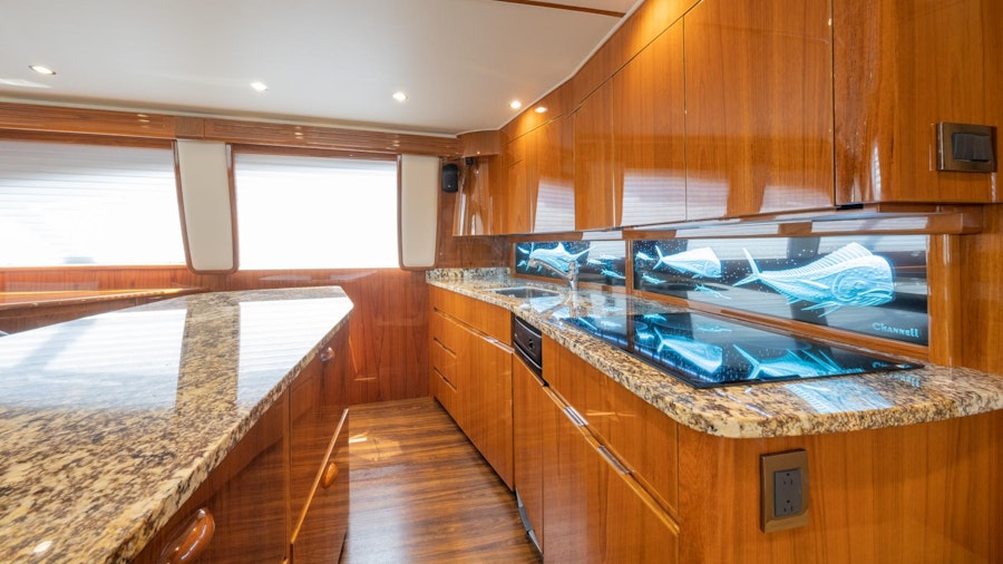 Slight Edge Yacht Slight Edge Yacht