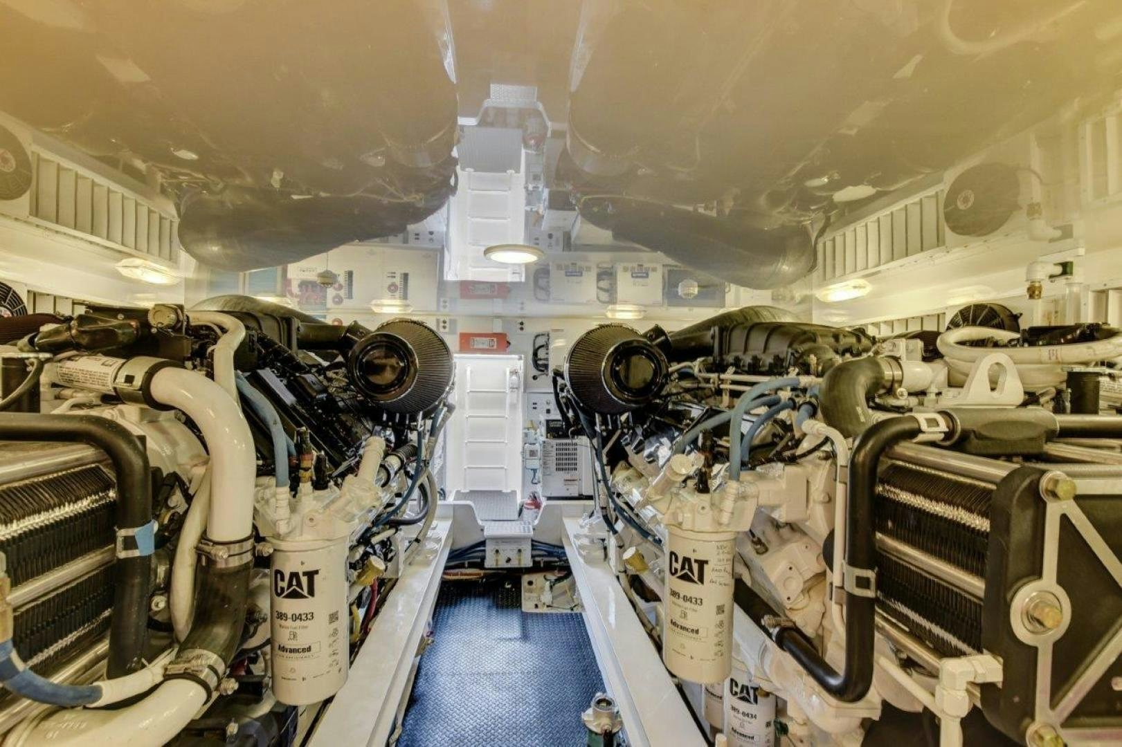 a room with several machines aboard KICK'N Yacht for Sale