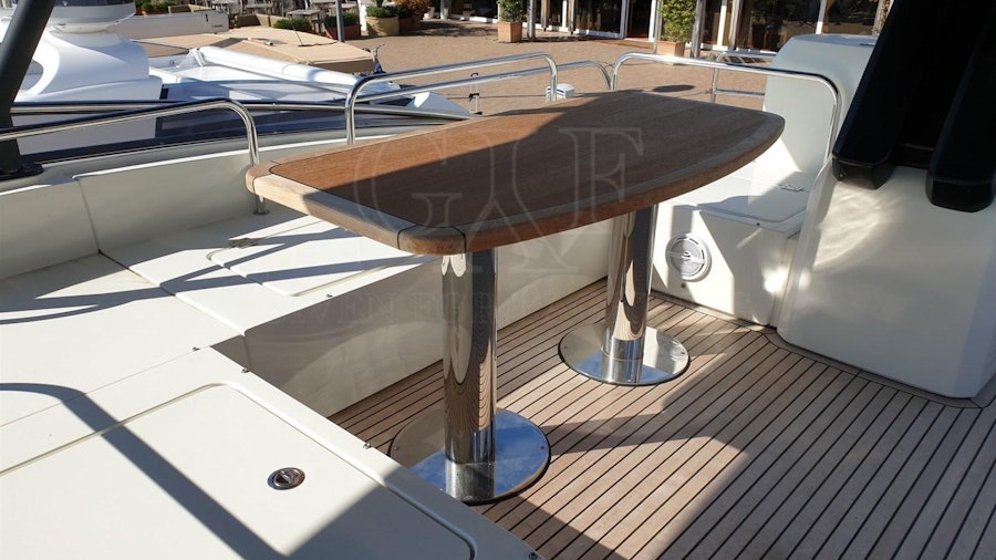 EXCALIBUR Yacht EXCALIBUR Yacht
