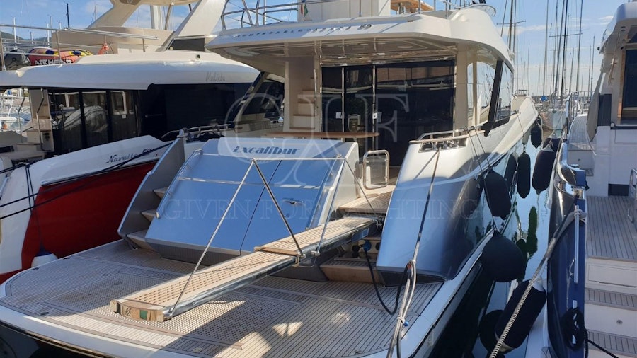 EXCALIBUR Yacht EXCALIBUR Yacht