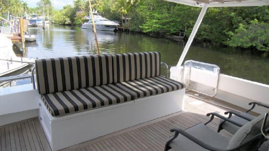 Travis McGee Yacht Travis McGee Yacht