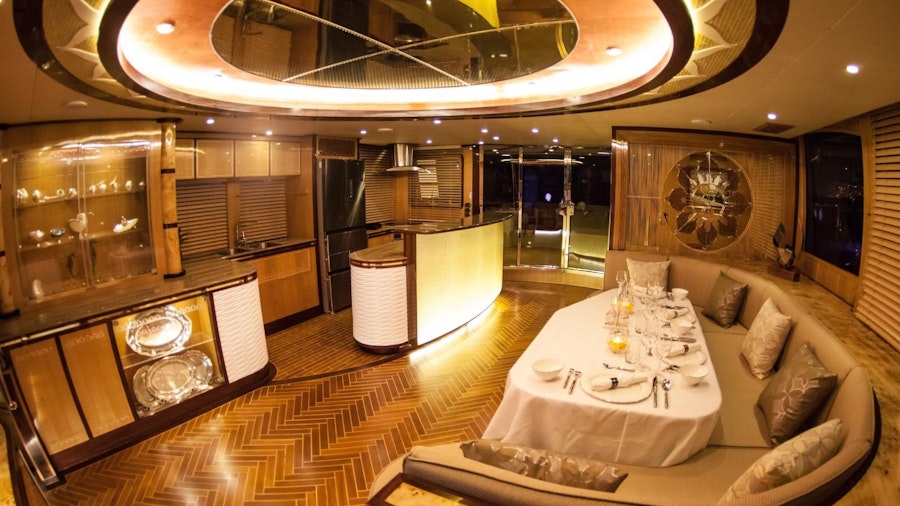 HELIOTROPE 65 Yacht HELIOTROPE 65 Yacht