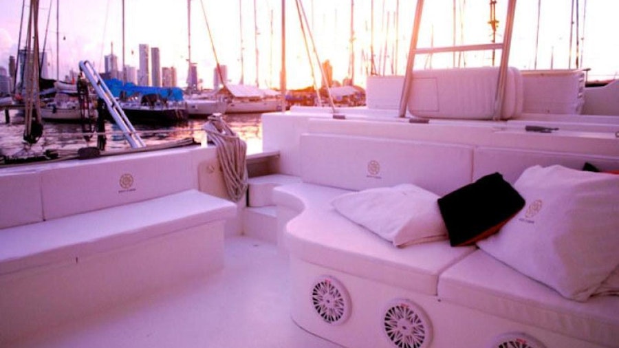MAXICAT Yacht MAXICAT Yacht