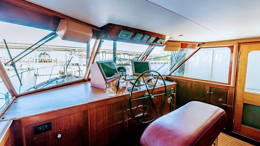 Angelus Yacht Angelus Yacht