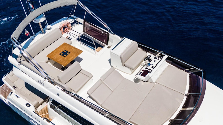 LA HUNE 4.0 Yacht LA HUNE 4.0 Yacht