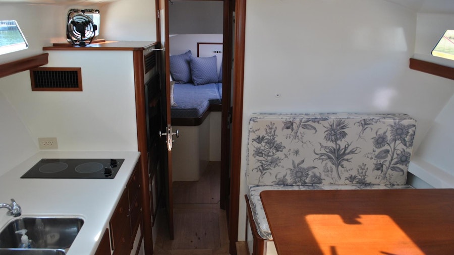 BEACH PLUM Yacht BEACH PLUM Yacht