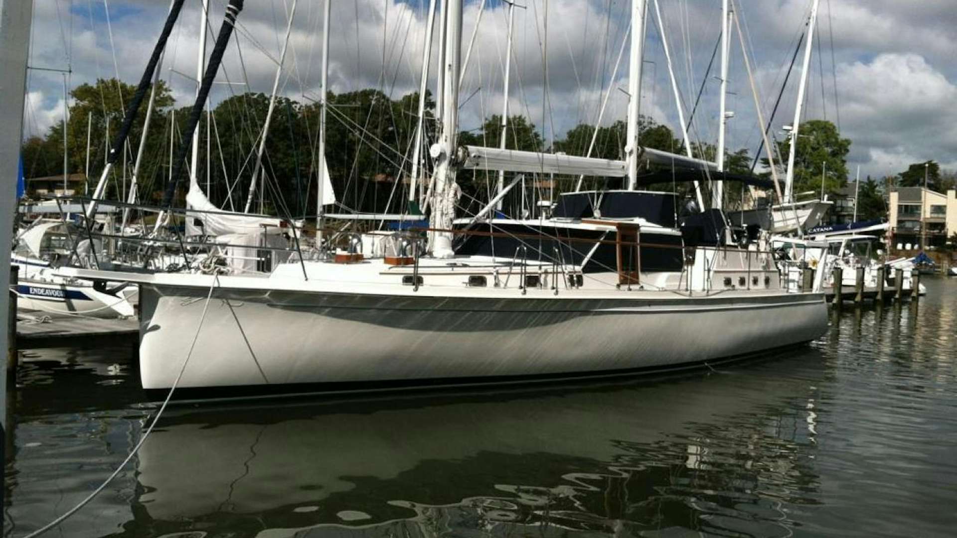 The harlen wood
Yacht for Sale