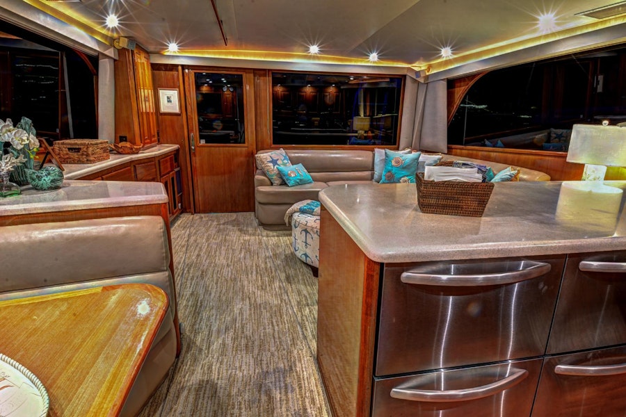 Features for ANDREA DONN 3 Private Luxury Yacht For sale