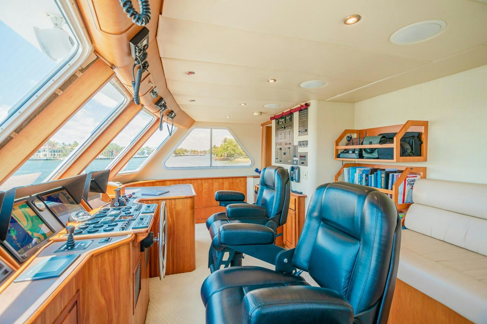 a room with a desk and a computer aboard NO BOUNDARIES Yacht for Sale