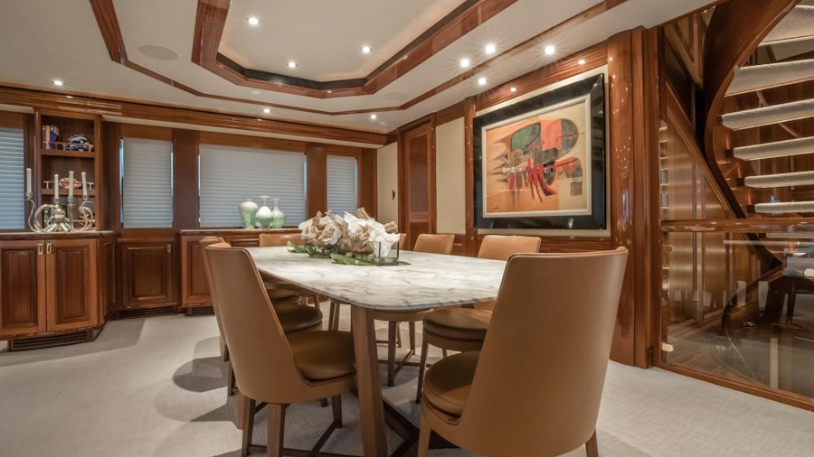 Nina Lu Yacht Nina Lu Yacht