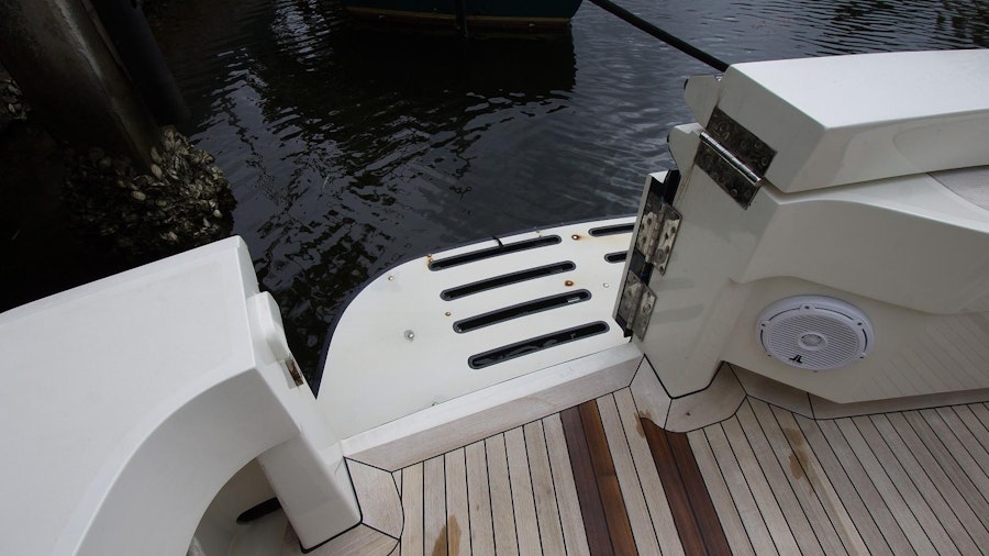 Catch Me Yacht Catch Me Yacht