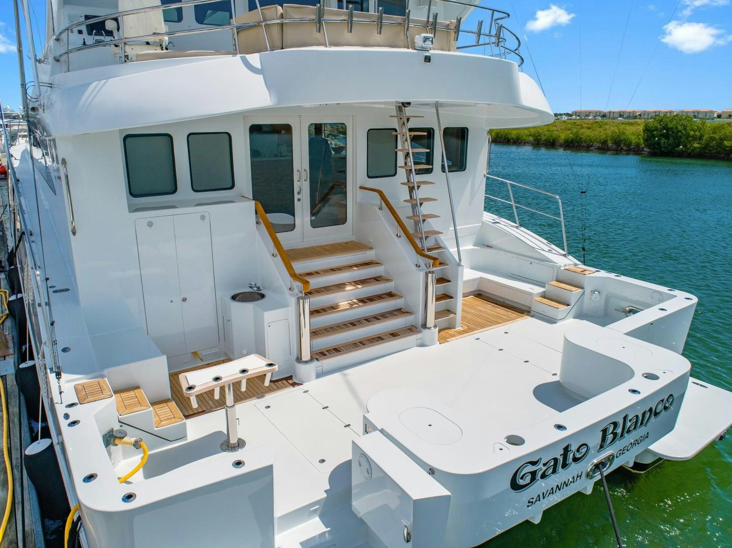 a boat on the water aboard No Name Yacht for Sale