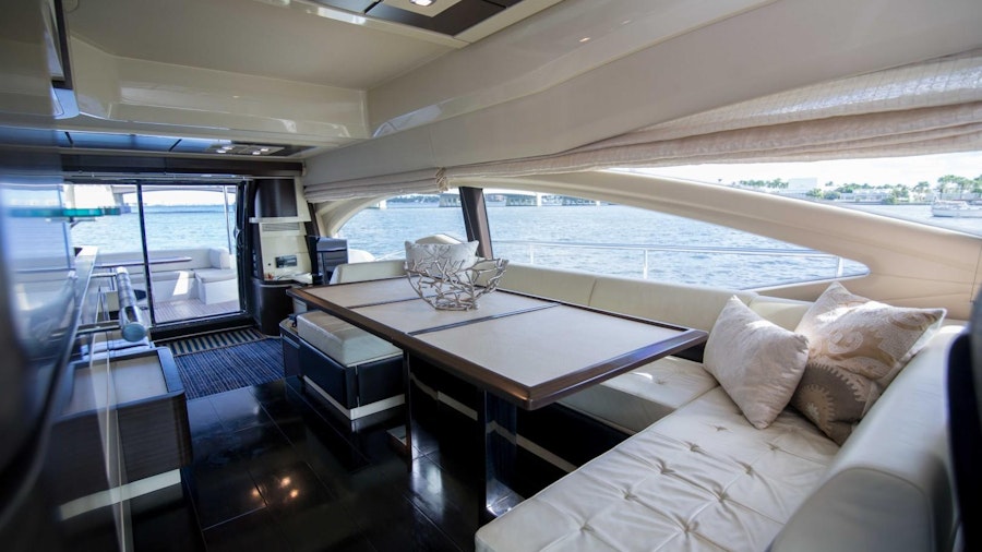 CHLOE Yacht CHLOE Yacht