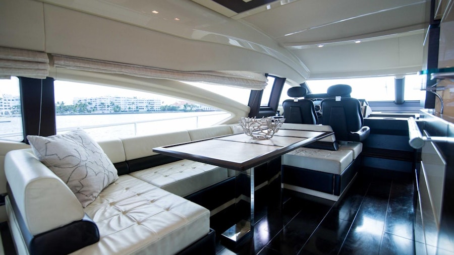 CHLOE Yacht CHLOE Yacht