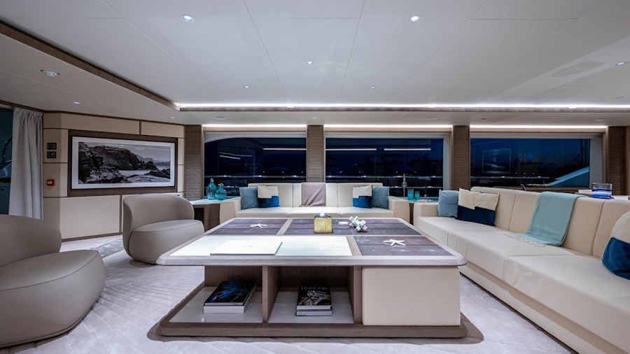 MAJESTY 140 Yacht MAJESTY 140 Yacht