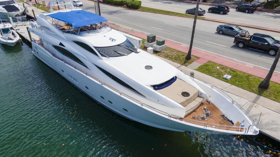 OMG Yacht OMG Yacht