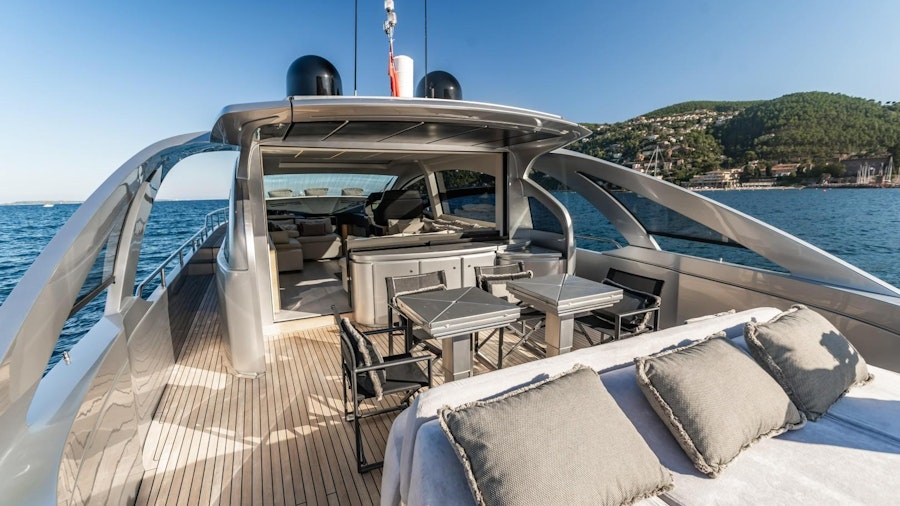 Q80 Yacht Q80 Yacht