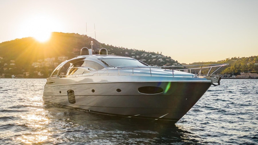 Q80 Yacht Q80 Yacht