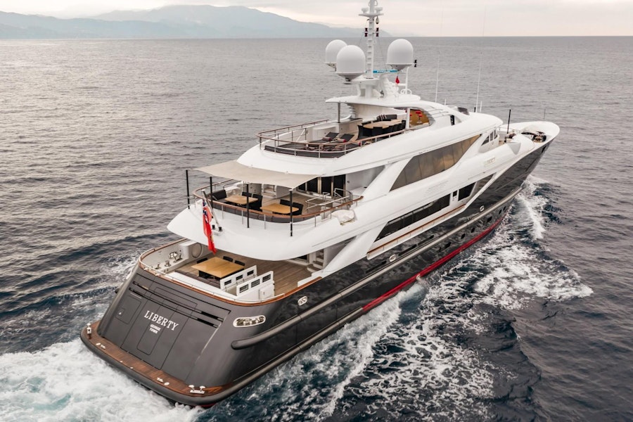 Features for LIBERTY Private Luxury Yacht For sale