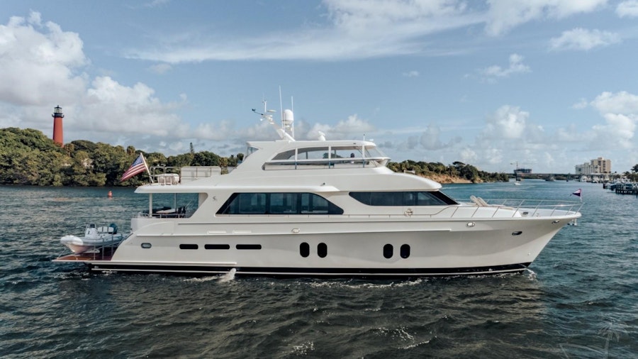 Deep Blue Zee Yacht Deep Blue Zee Yacht